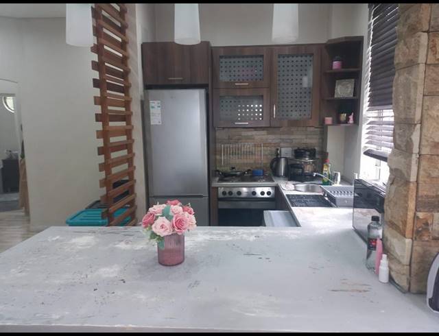 2 BEDROOM PROPERTY TO RENT IN ESSENWOOD